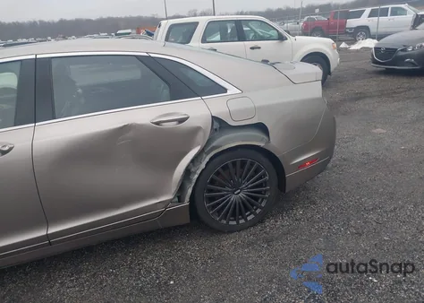 2018 Lincoln Mkz Hybrid Reserve z USA, uszkodzony, nr VIN 3LN6L5MU2JR603850